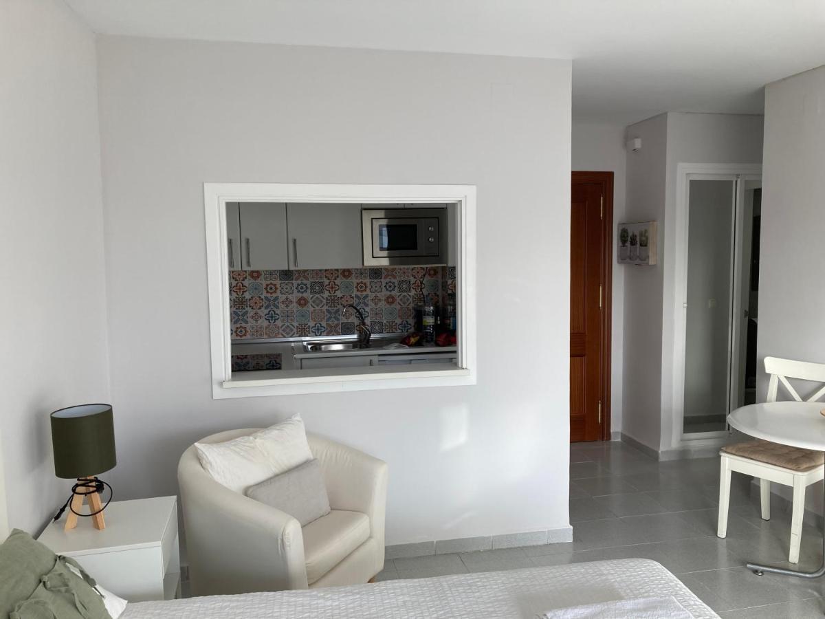 Carihuela Nucleo Cristal Apartment Torremolinos Exterior photo